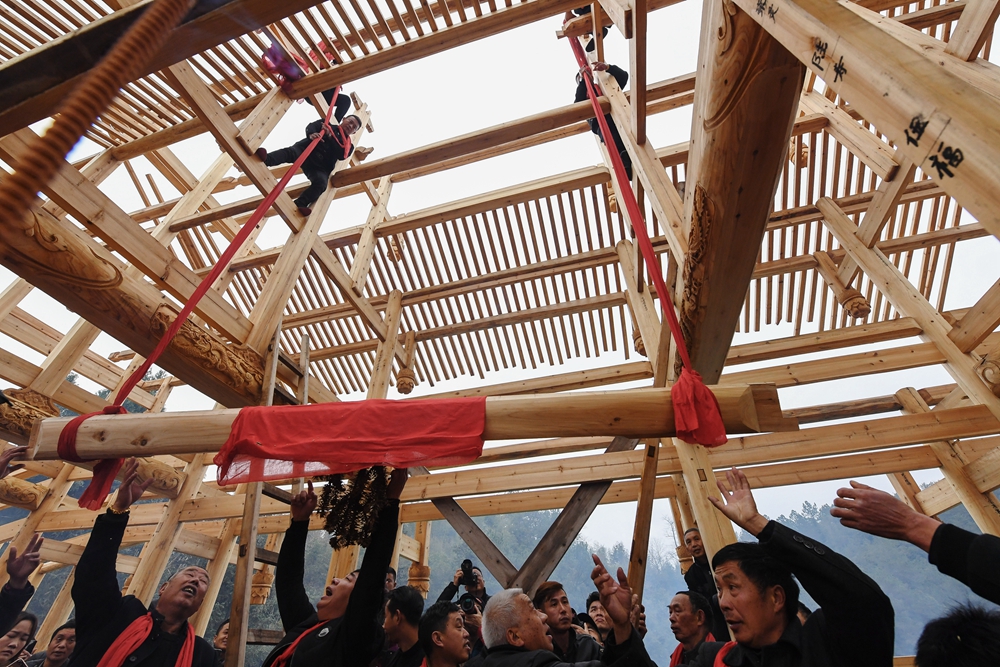 La conception et les pratiques traditionnelles de construction des ponts de bois en arc