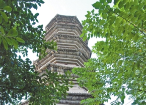 千年乌塔　八闽现存年代最早的大型石塔