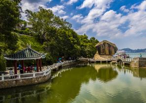  Cultural and Natural Heritages in Fujian•Xiamen